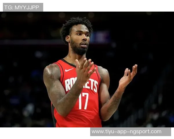 KD称赞伊森全能防守能力并强调适应首发球员的上场时间重要性